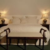 fyffe-country-lodge-bedroom1