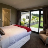 Bed 3 a