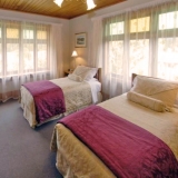 holly-homestead-singlebeds