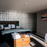Lake View Suite