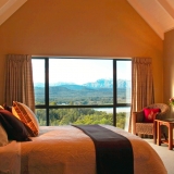 rimu-lodge-bedroom-large