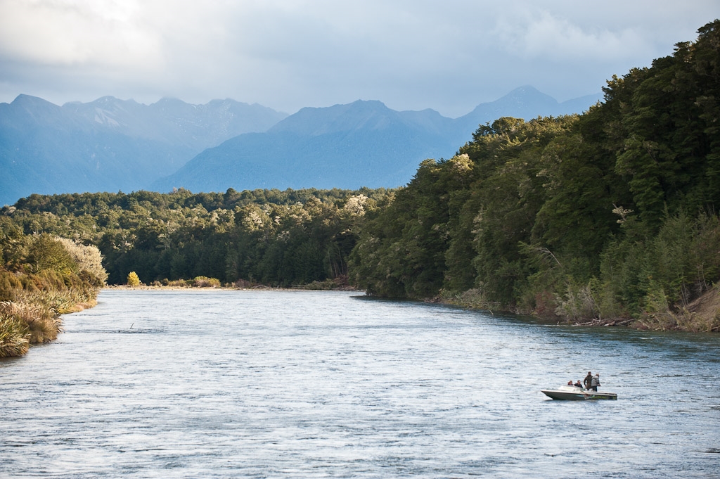 Fishing the mighty Waiau River