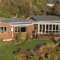 Sails Ashore – Stewart Island