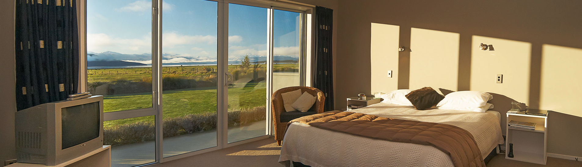 Dunluce-bedroom-wide