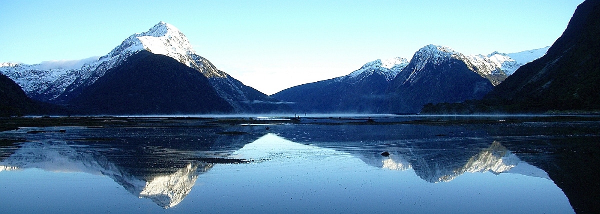 CScott-6-Day-Break-Milford-Sound-wide